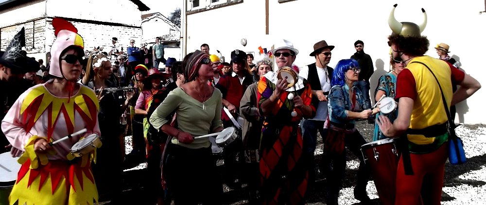 Samba d’Oc au carnaval d’Église Neuve de Vergt